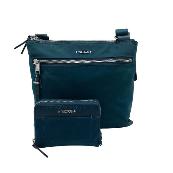 Tumi Teal  Nylon Voyageur Tula Crossbody & Wallet - Picture 1 of 11